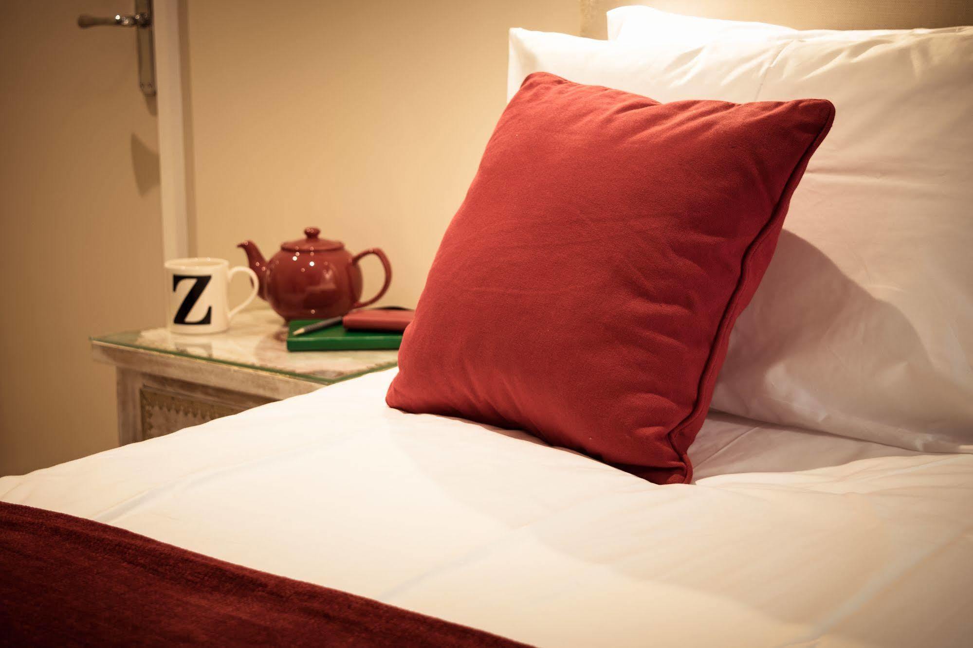 Ziggurat Boutique Hotel Saint Peter Port Extérieur photo